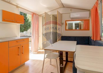 Sala da pranzo - Locale Commerciale Via del Sole, 17 Marinello
 
17, Patti - foto 74