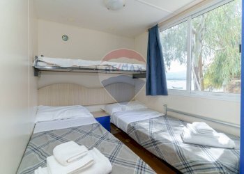 Camera / camera da letto - Locale Commerciale Via del Sole, 17 Marinello
 
17, Patti - foto 77