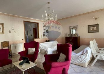 Soggiorno - Four-room apartment via Regina Margerita
 
14, Francavilla di Sicilia - photo 3