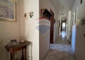 Hall / corridoio - Four-room apartment via Regina Margerita
 
14, Francavilla di Sicilia - photo 6