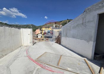 Terrazza - Independent house Via Giuseppe Mazzini
 
15/18, Calatabiano - photo 24