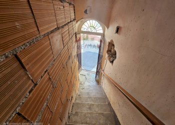 Scale - Independent house Via Giuseppe Mazzini
 
15/18, Calatabiano - photo 25