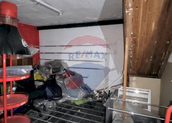 Dispensa di stoccaggio - Locale Commerciale VIA ESCURIALES
 
59, Caltagirone - foto 9