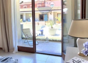 Soggiorno - Bilocale Via Misterbianco
 
1, Catania - foto 2