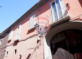 Facciata - Villa Bifamiliare Via A.S. Mazzocchi
 
1, Caserta - foto 5