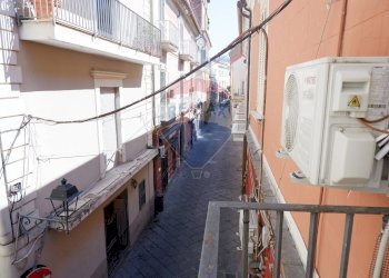 Balcone - Villa Bifamiliare Via A.S. Mazzocchi
 
1, Caserta - foto 27