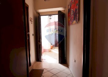 Porta ingresso - Villa Bifamiliare Via A.S. Mazzocchi
 
1, Caserta - foto 45