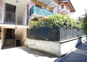 Edificio all\'aperto - Trilocale via Cassinone
 
7, Seriate - foto 1