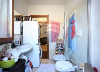 Bagno - Trilocale via Cassinone
 
7, Seriate - foto 7