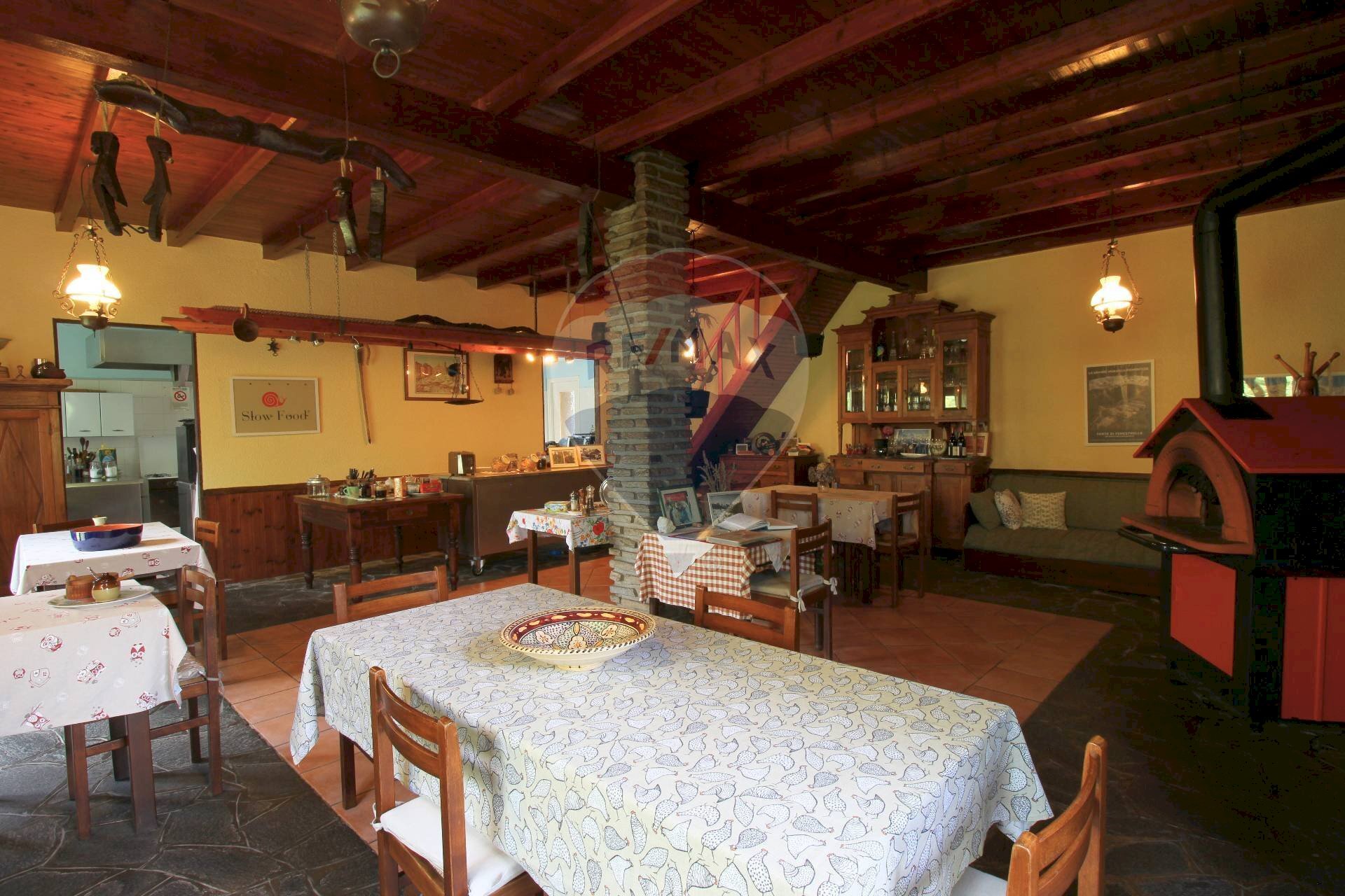 Sala da pranzo - Hotel borgata serremarchetto
 
1, Pinasca - foto 3