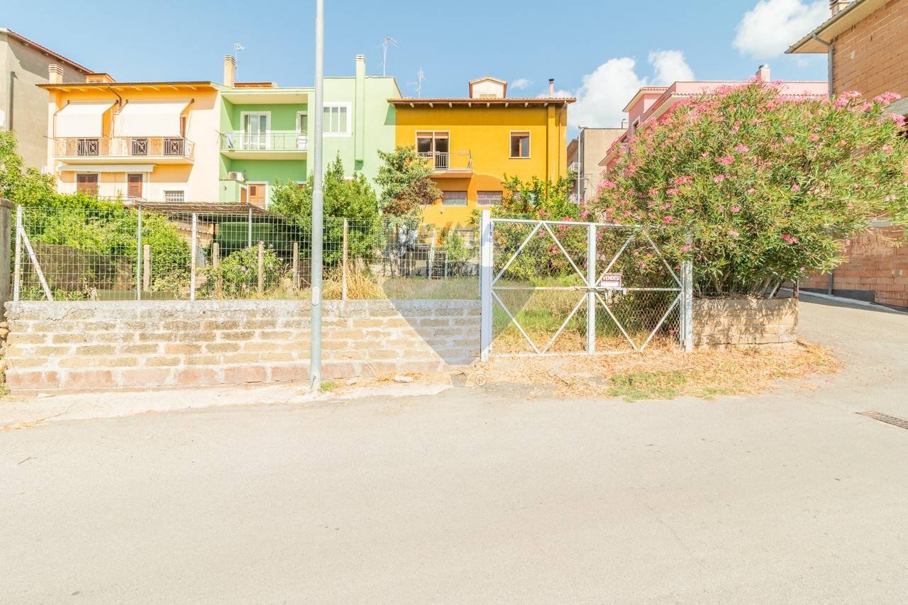 Edificio all\'aperto - Trilocale Via Venezia
 
24, Canino - foto 1