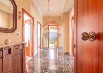 Hall / corridoio - Trilocale Via Venezia
 
24, Canino - foto 11