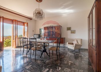 Sala da pranzo - Trilocale Via Venezia
 
24, Canino - foto 14