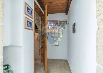 Hall / corridoio - Bilocale Ischia di Castro - foto 5