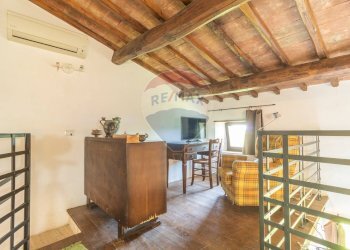 Scale - Bilocale Ischia di Castro - foto 23