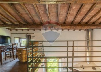 Scale - Bilocale Ischia di Castro - foto 24