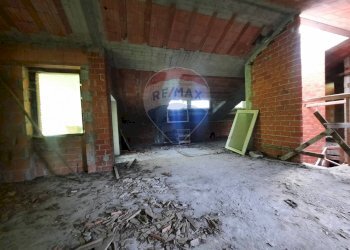 Parcheggio - Rustico strada Citerna
 
59, Valenza - foto 2