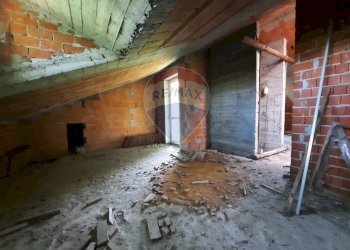 Stanza vuota - Rustico strada Citerna
 
59, Valenza - foto 6