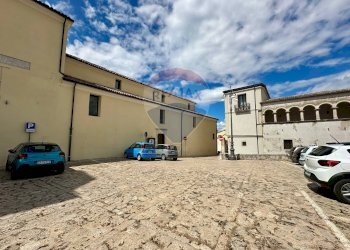 Terrazza - Appartamento San Nicola de Franchis
 
12, Montefusco - foto 3