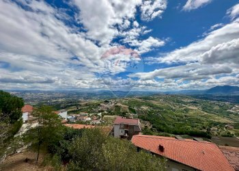Vista delle montagne - Appartamento San Nicola de Franchis
 
12, Montefusco - foto 5