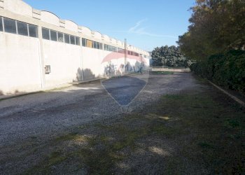 Edificio all\'aperto - Capannone strada provinciale 73, Ragusa - foto 4