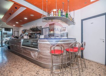 Cucina - Cafeteria - Cold Bar Piazza San Giuseppe
 
4, Mazzarrone - photo 8