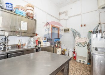 Cucina - Cafeteria - Cold Bar Piazza San Giuseppe
 
4, Mazzarrone - photo 11