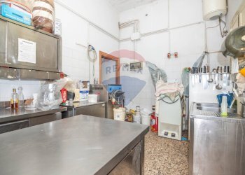 Cucina - Cafeteria - Cold Bar Piazza San Giuseppe
 
4, Mazzarrone - photo 12