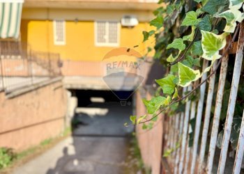 Edificio all\'aperto - Box VIA GARIGLIANO
 
14, Marano di Napoli - foto 7