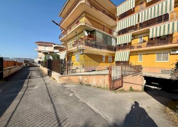 Edificio all\'aperto - Box VIA GARIGLIANO
 
14, Marano di Napoli - foto 9