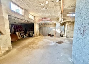 Non correlato - Box VIA GARIGLIANO
 
14, Marano di Napoli - foto 20