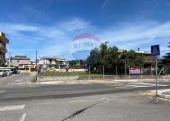 Foto 3 - Building land Aprilia - photo 3