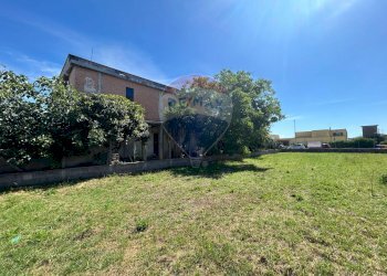 Foto 7 - Building land Aprilia - photo 7