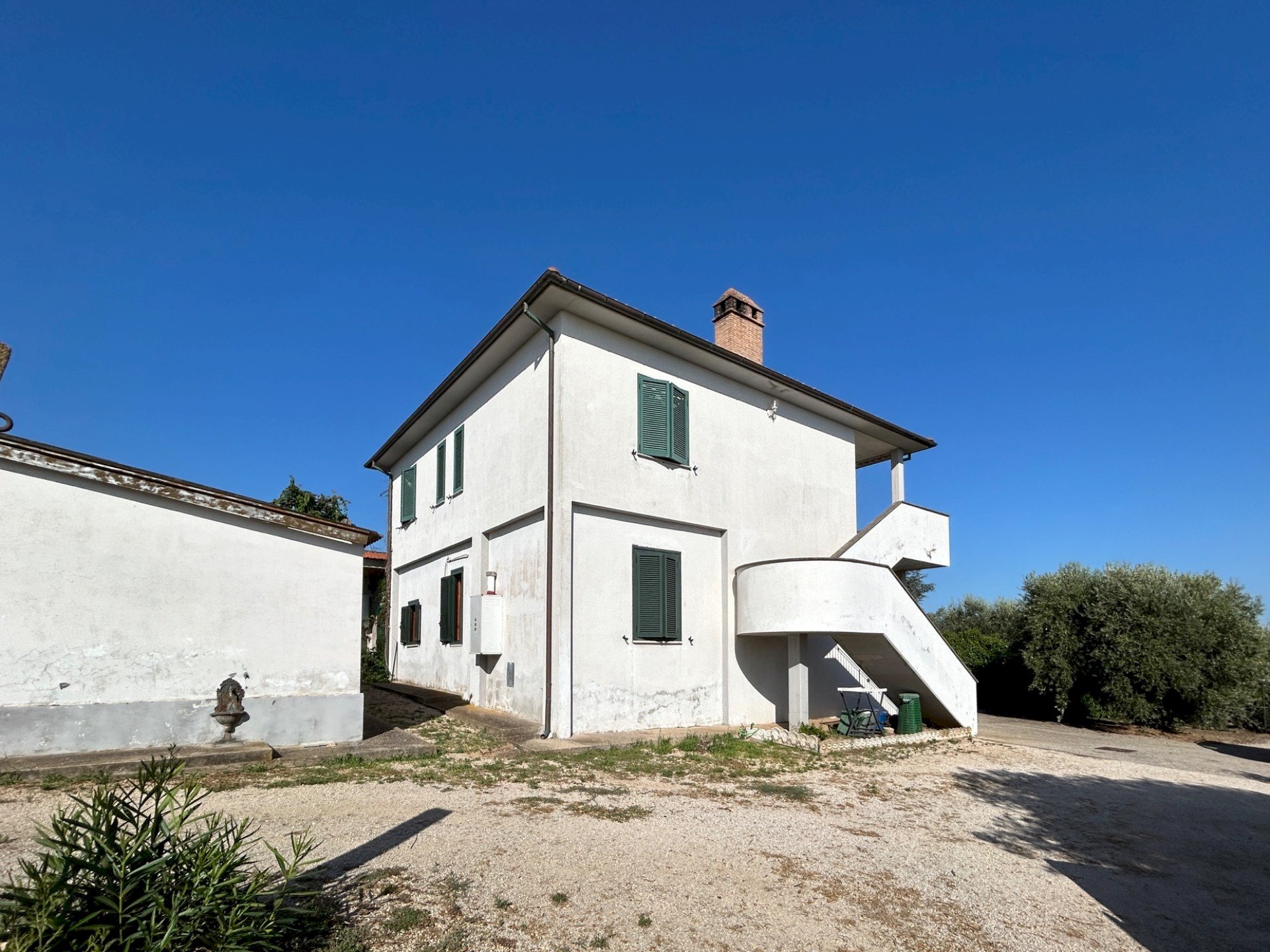 Casa all\'aperto - Villa Via Dei Rutuli, Aprilia - foto 2