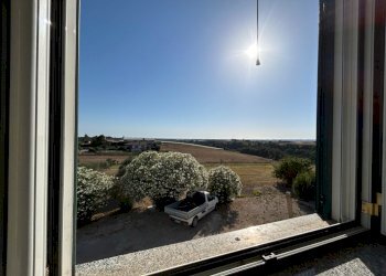 Balcone - Villa Via Dei Rutuli, Aprilia - foto 24