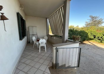 Terrazza - Villa Via Dei Rutuli, Aprilia - foto 35