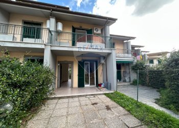 Foto 1 - Villa a Schiera Via Polinesia, Sabaudia - foto 1