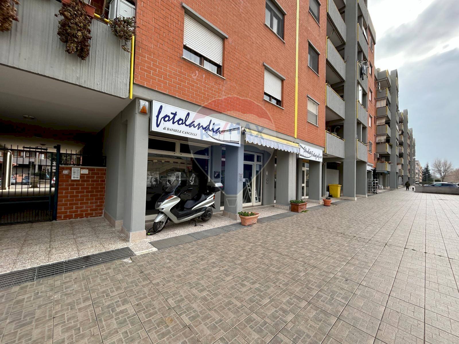 Foto 3 - Commercial Premises amburgo, Aprilia - photo 3