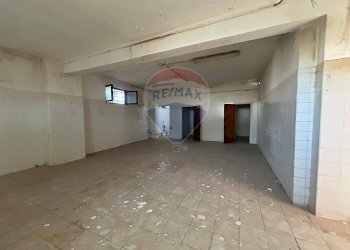 Foto 20 - Commercial Premises toscanini
 
53, Aprilia - photo 20