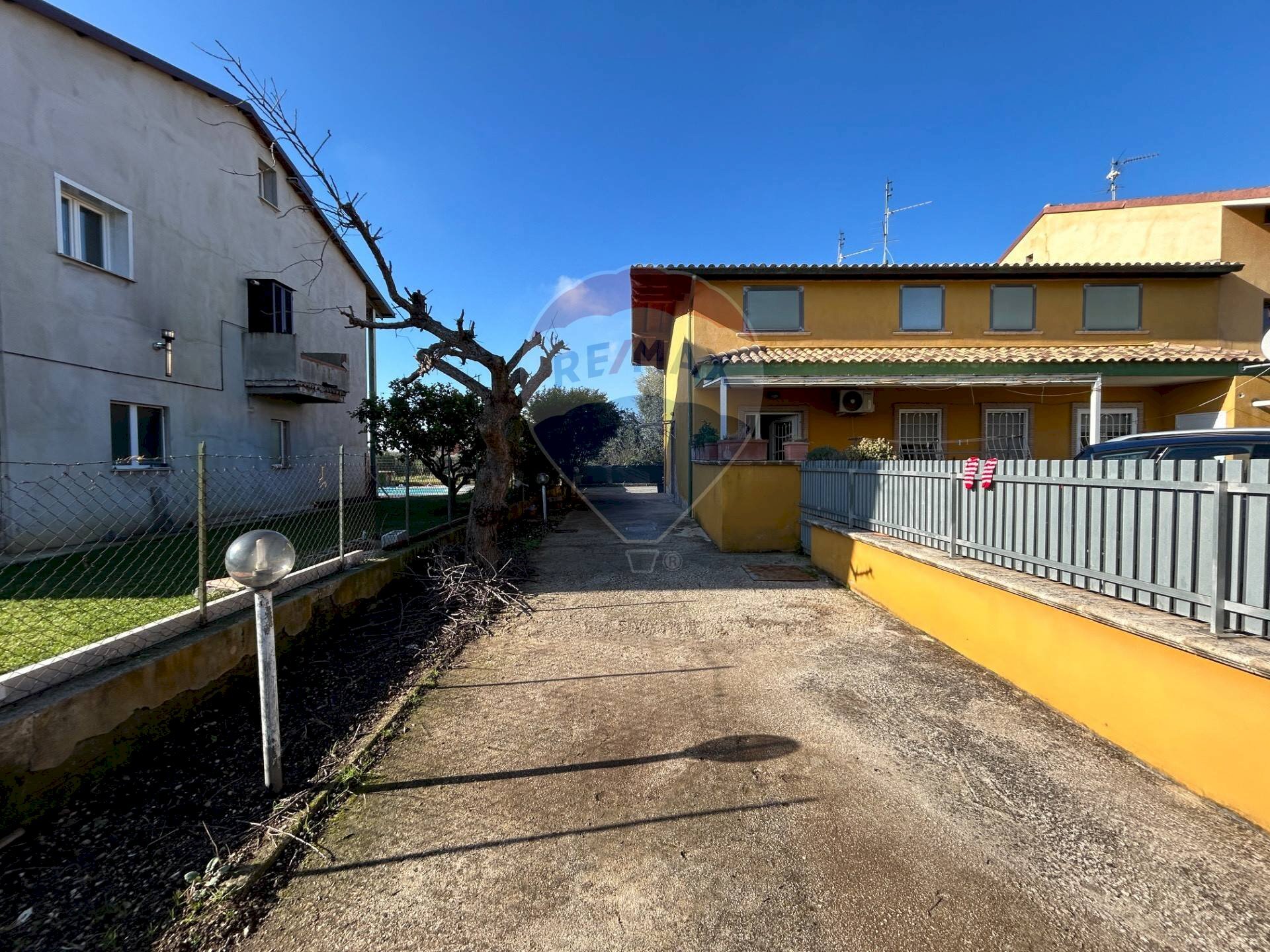 Foto 2 - Semi-detached house Via Chieti
40, Aprilia - photo 2