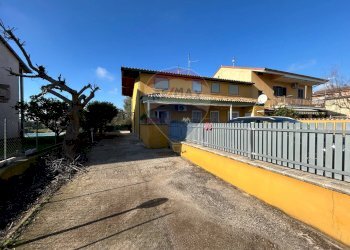 Foto 1 - Casa semi indipendente Via Chieti
 
40, Aprilia - foto 1