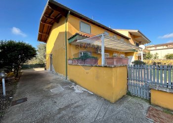 Foto 3 - Casa semi indipendente Via Chieti
 
40, Aprilia - foto 3