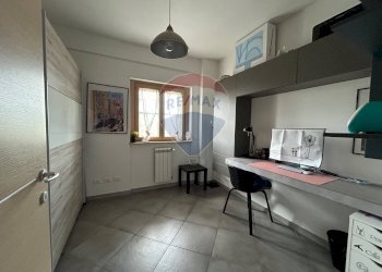 Foto 17 - Three-room apartment Via Marsica
 
8, Aprilia - photo 17