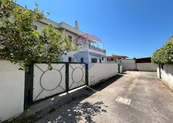 Foto 3 - Villa a Schiera Via Dei faggi
 
37, Anzio - foto 3