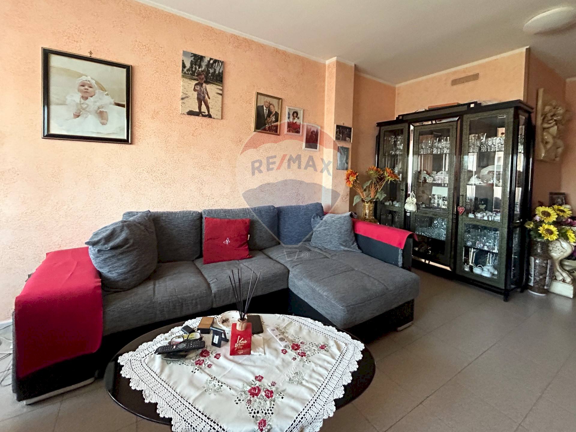 Soggiorno - Trilocale Via Lione
1, Aprilia - foto 3