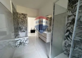 Bagno - Casa semi indipendente via nettunense
 
112, Aprilia - foto 11