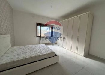 Camera / camera da letto - Casa semi indipendente via nettunense
 
112, Aprilia - foto 13