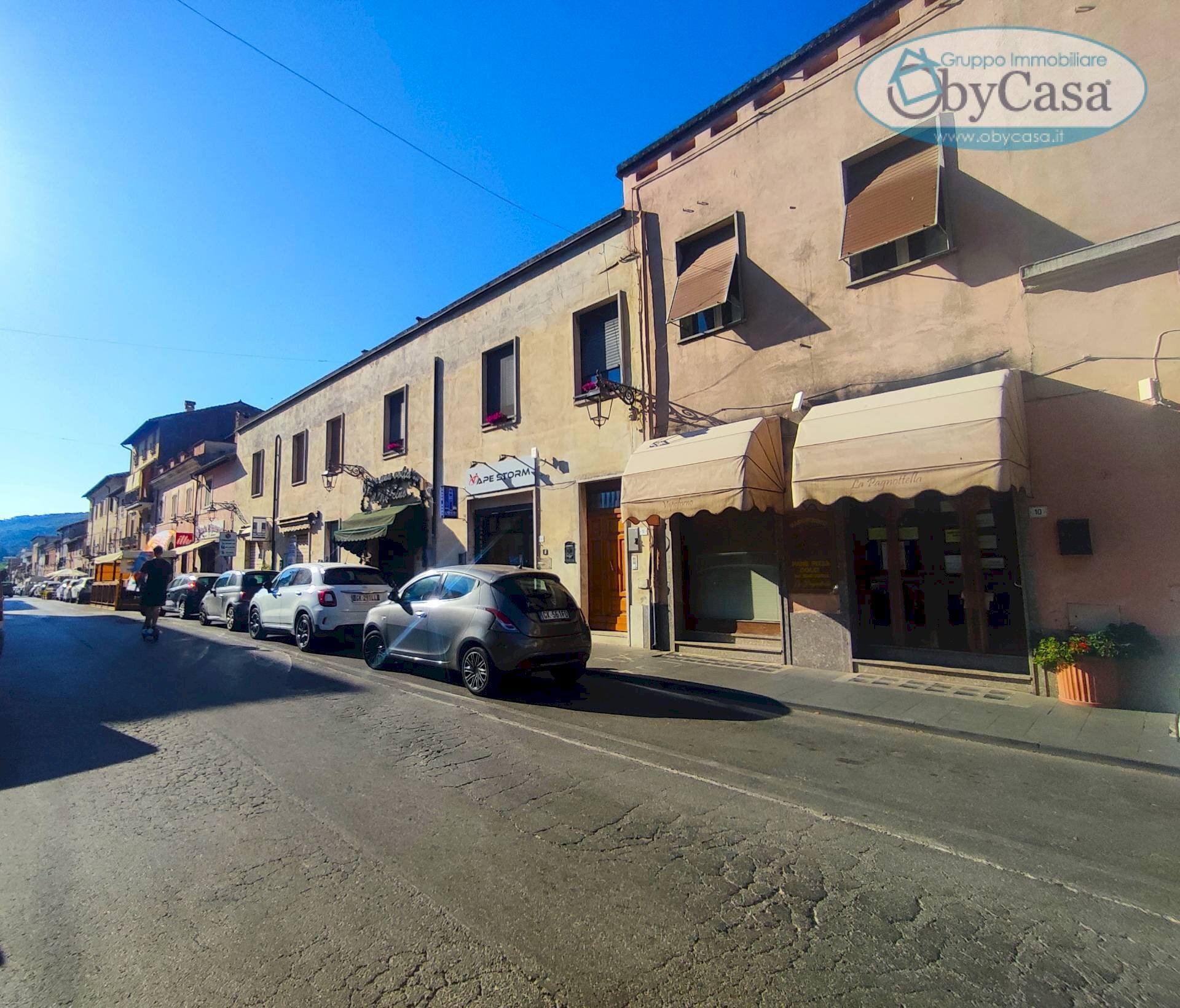 Foto 2 - Commercial Premises Corso Vittorio Emanuele
10, Manziana - photo 2