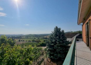 Vista - Rustico Castelnuovo Calcea - foto 2