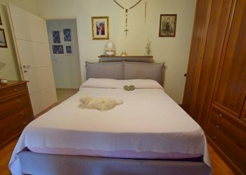 Camera da letto - Quadrilocale via San Fiorenzo, 33, Mondovì - foto 11